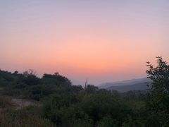-鬼笑石后山停车场