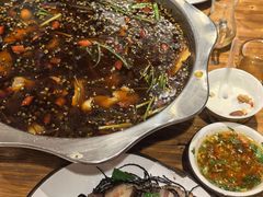 -乡土特色.冷锅鱼.牦牛肉汤锅