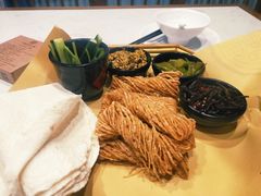 故乡风情-丁里羊肉小镇(天鹅湖总店)