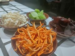-贰回巷火锅馆(钟楼店)