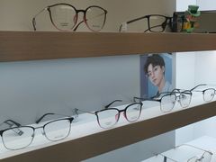 -无界眼镜MaxLess(南翔印象城店)