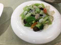 素食锦-峨嵋酒家总店(车公庄店)