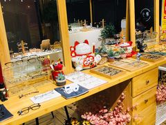 -肆兮眼镜·蔡司·徕卡战略合作店(大坪店)