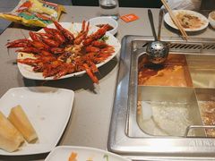 -海底捞火锅(杭州滨江九宜城店)