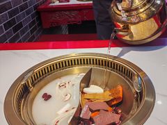 -欠火锅·水牛毛肚·团建聚餐·生日宴(何山路店)