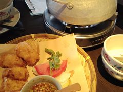 -大头虾越式风味餐厅(光明广场店)