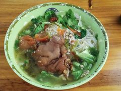 -周记蟹仔粉(侨港风情街店)
