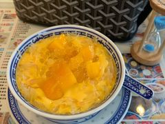 杨枝甘露-广信牛奶甜品世家(台东店)