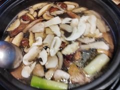 -滇野云南野生菌餐厅(陕西南路店)