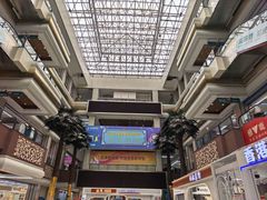 -汉口北国际商品交易中心品牌服装城