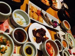 -萨拉伯尔水源素问店·韩国宫廷料理(人民路店)