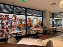 -必胜客(佛罗伦萨小镇店)