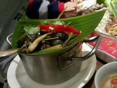 -大头虾越式风味餐厅(光明广场店)