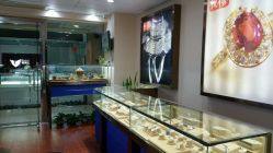 -恒阳珠宝·高级定制镶嵌·天然彩宝·天然钻石(南京西路店)