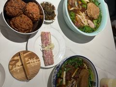 -镇南锅盖面馆(解放路店)