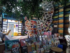 -钟书阁(松江泰晤士小镇店)