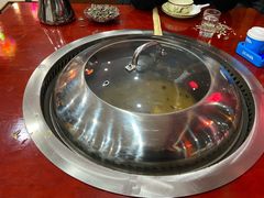 -哈尔滨东北铁锅炖(都督街店)