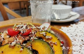 Roasted Pumpkin Chicken Salad with Thai Lime Dressing