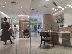 -Kraemer paris·苏豪路易士·嘉玛发廊