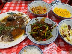 -荆九爷爆炒桥头三嫩(夫子庙店)