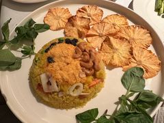 向日葵·菠萝海鲜饭-狮拾久·现代新加坡料理(福田COCO Park店)