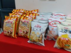 -全家便利店(愚园店)