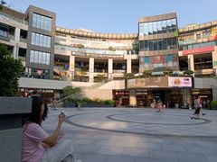 -浦江城市生活广场(江月路店)