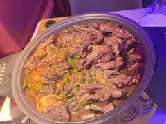 -徐记小怪兽肉蟹煲店(哈西万达金街店)