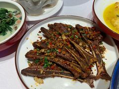 -老湘亲·品鉴湘菜(蔡塘爱琴海店)