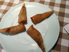 -新大咀港式茶餐厅(宝山万达店)