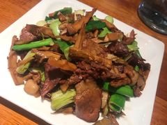 大巴山腊肉炒笋-黑鸡小馆(金源店)