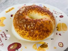乳酪贝果-CARINO BAKERY&CAFE(人广来福士店)