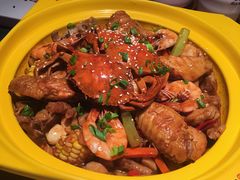 -多嘴超级肉蟹煲(杉杉国潮主题店)