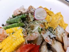 鸡肉大虾鲜蔬波奇碗-西堤牛排(南京龙江店)