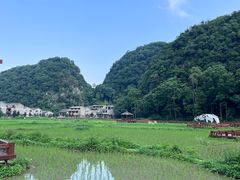-高荡千年布依古寨旅游景区