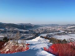 -辽阳弓长岭温泉滑雪场