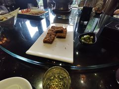 -铜锣湾·有麝自然香(渝北财富中心店)