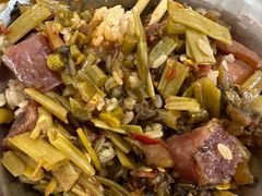 -梁阿婆廿年老牌扣肉糯米饭