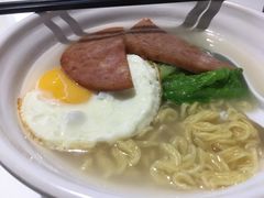 餐蛋公仔面-港风堂茶餐厅(深圳湾口岸店)