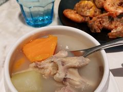 -港丽餐厅(高德置地店)