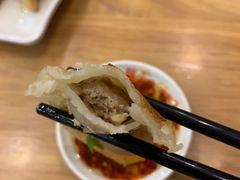 牛肉鍋貼-小姜锅贴(凤凰街店)
