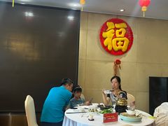 -鹿鸣酒家(越秀店)