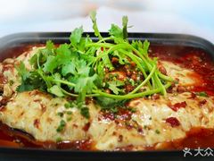 -邹胖哥好好吃餐馆(荔波美食街店)