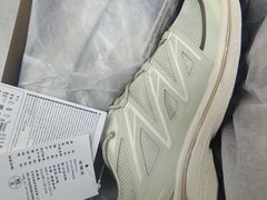 -SALOMON萨洛蒙(青岛海信店)