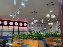 大堂-金香缘米线(大润发店)
