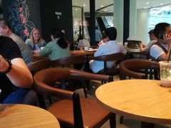 大堂-星巴克臻选(莘庄仲盛店)