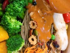 -轻素Chic Salad·轻食(万松园店)