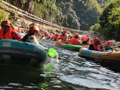 -安吉龙王山峡谷漂流