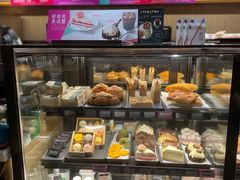 面包甜点陈列柜-星巴克(北京佳程广场店)