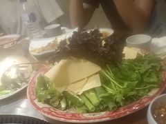 -万里闯关东铁锅炖菜馆(高新旗舰店)